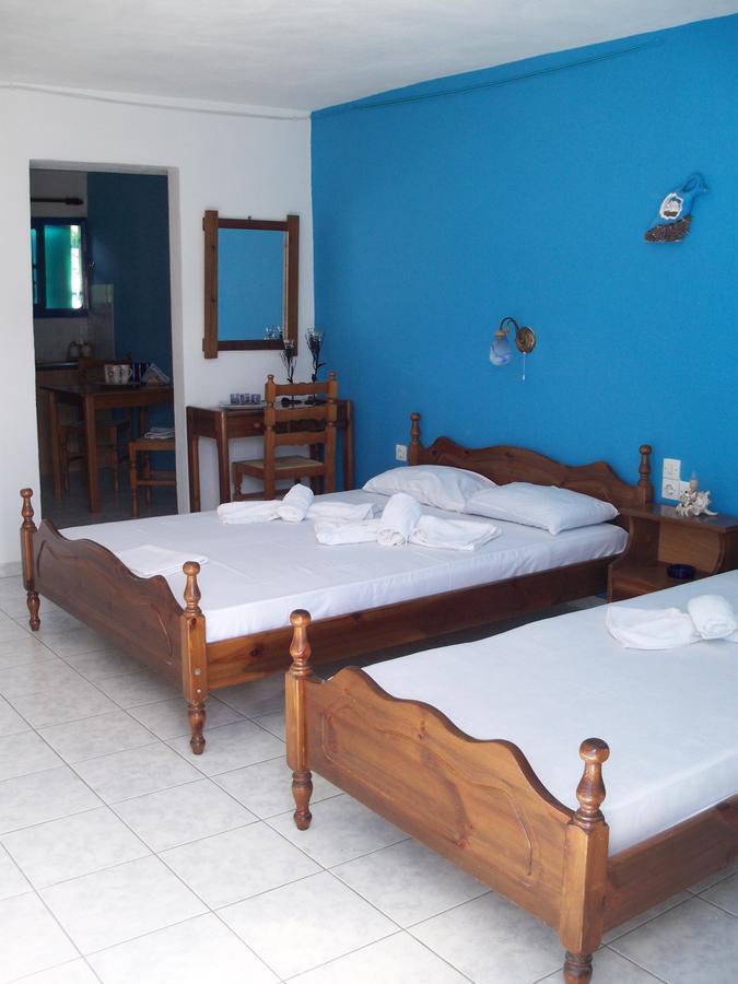 Pirgari Rooms Sikinos Alopronia Exterior photo