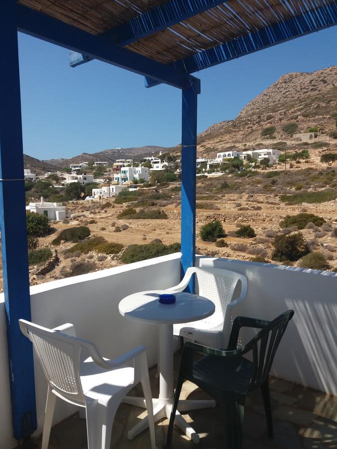 Pirgari Rooms Sikinos Alopronia Exterior photo